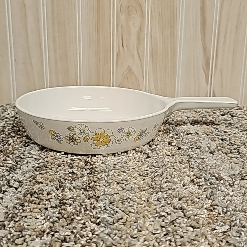 Corning Ware *Floral Bouquet Skillets *Set of 2 *P-83-B * 6½